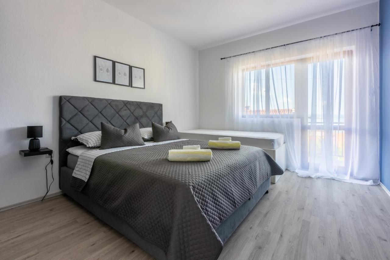 Apartman Dora 크리크베니카 외부 사진